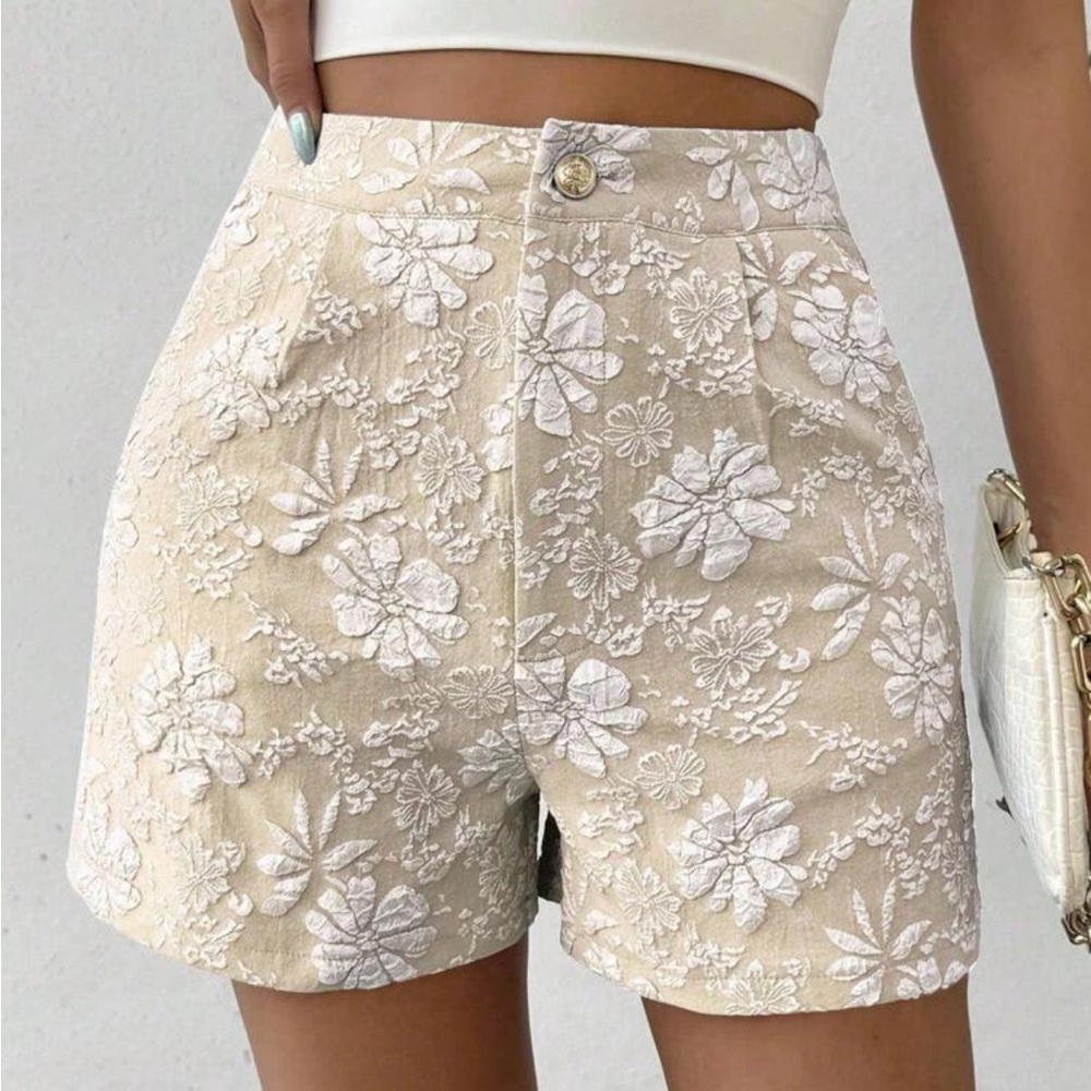 Beige Floral Embroidered High-Waist Women's Shorts